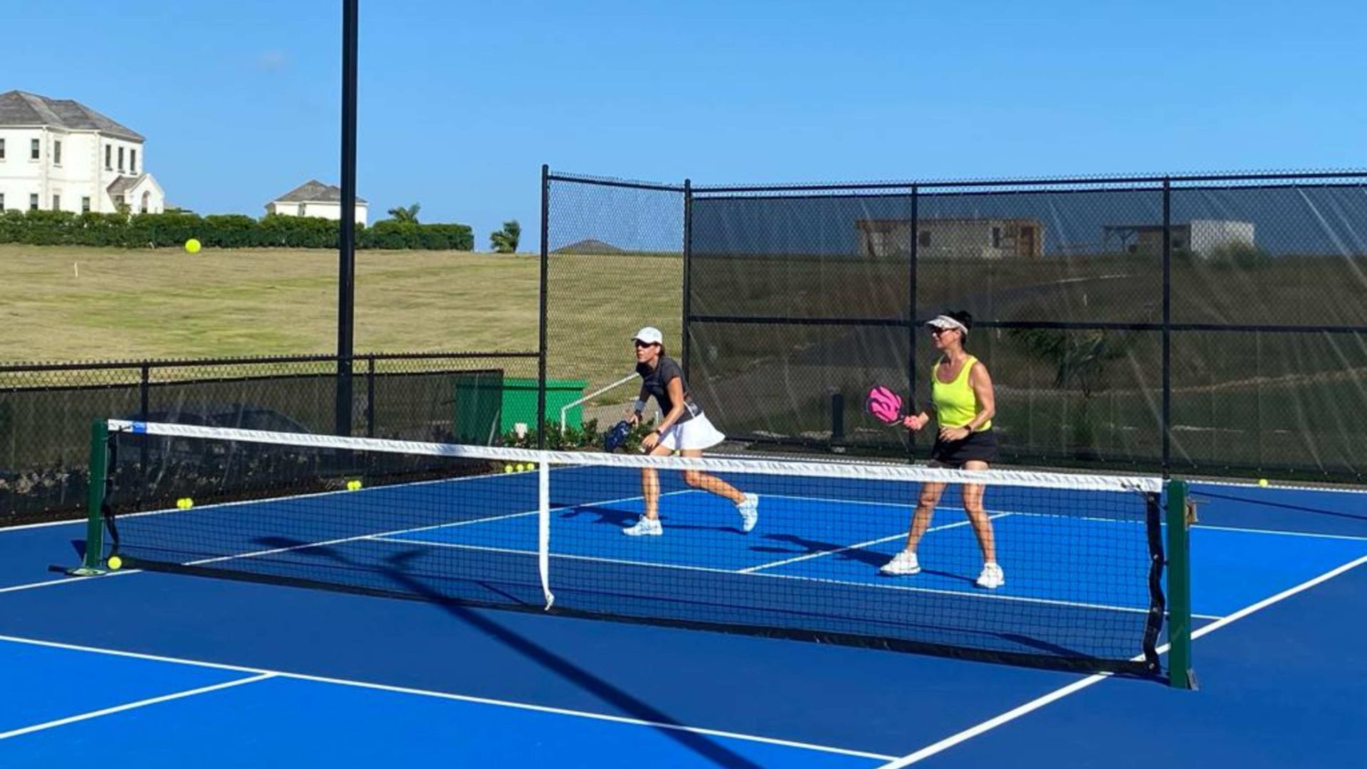 Padel and Pickleball courts - 1